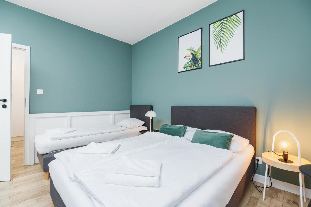 Apartament 3D Go By Noclegi Renters Krakow Luaran gambar
